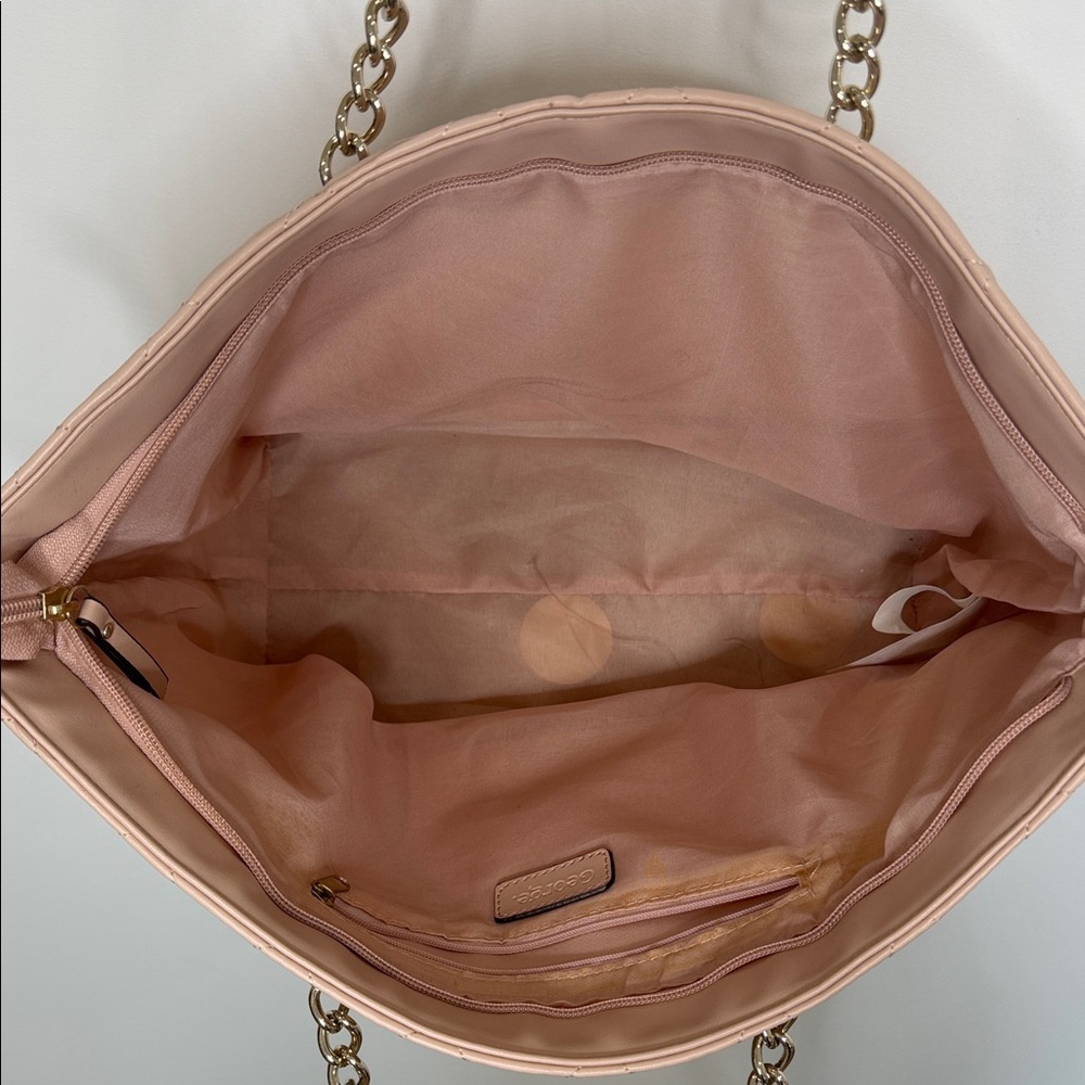 Quilted Tote Bag in Blush - Picture 6 of 9
